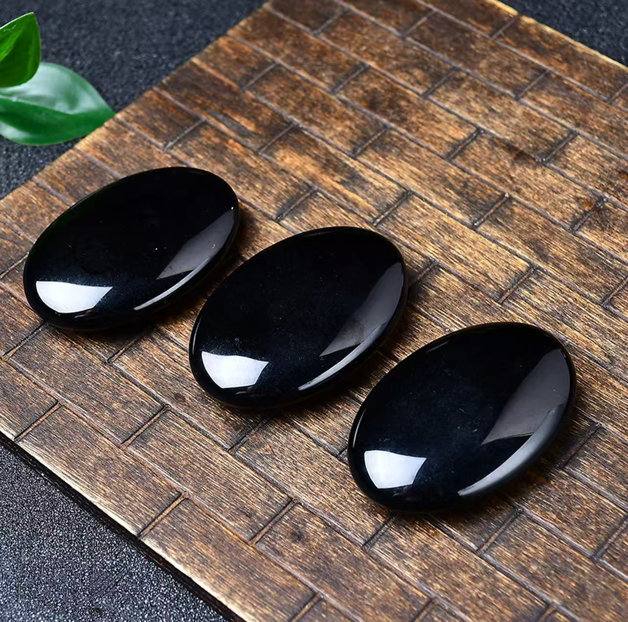 Obsidian Hand-held Stone