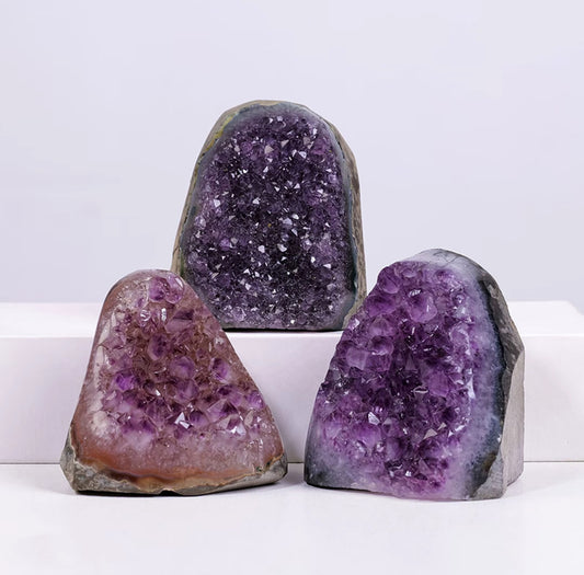 Amethyst Geoges