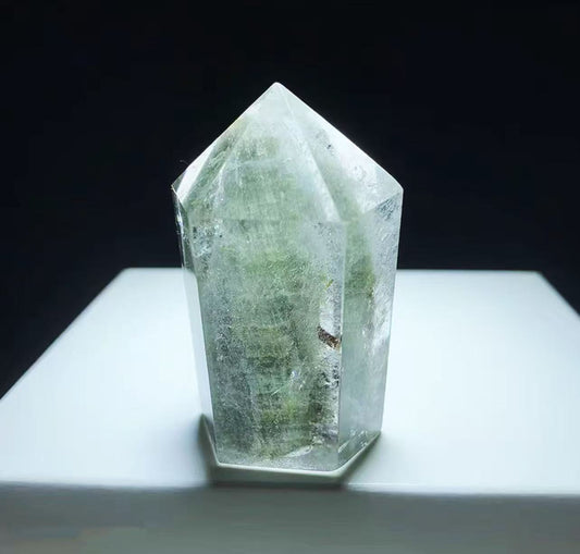 Forest Light Crystal Tower